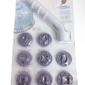 2005 Vintage Wilton Fondant Decorative Punch Set - 8 Shapes Cakes Cupcakes
